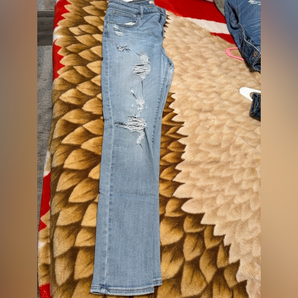 Distressed Light Blue Women's Jeans